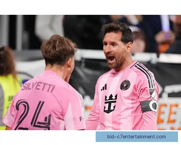 2026世界杯官方游戏发布经典传奇模式梅西与C罗同场竞技梦回足坛巅峰